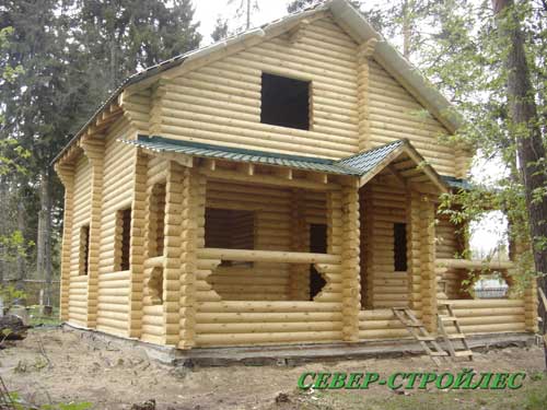 Сруб с крышей деревянный дом